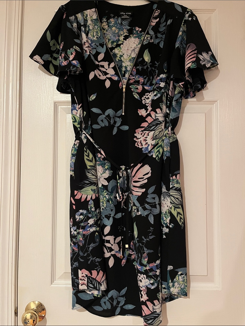 City Chic Black Floral Zip-Front Midi Dress with Pastel Blooms